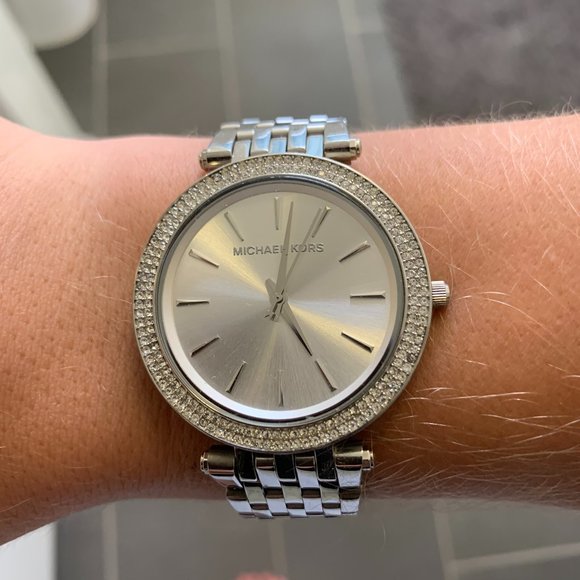 Michael Kors - Darci Silver-Tone Watch - Picture 2 of 4